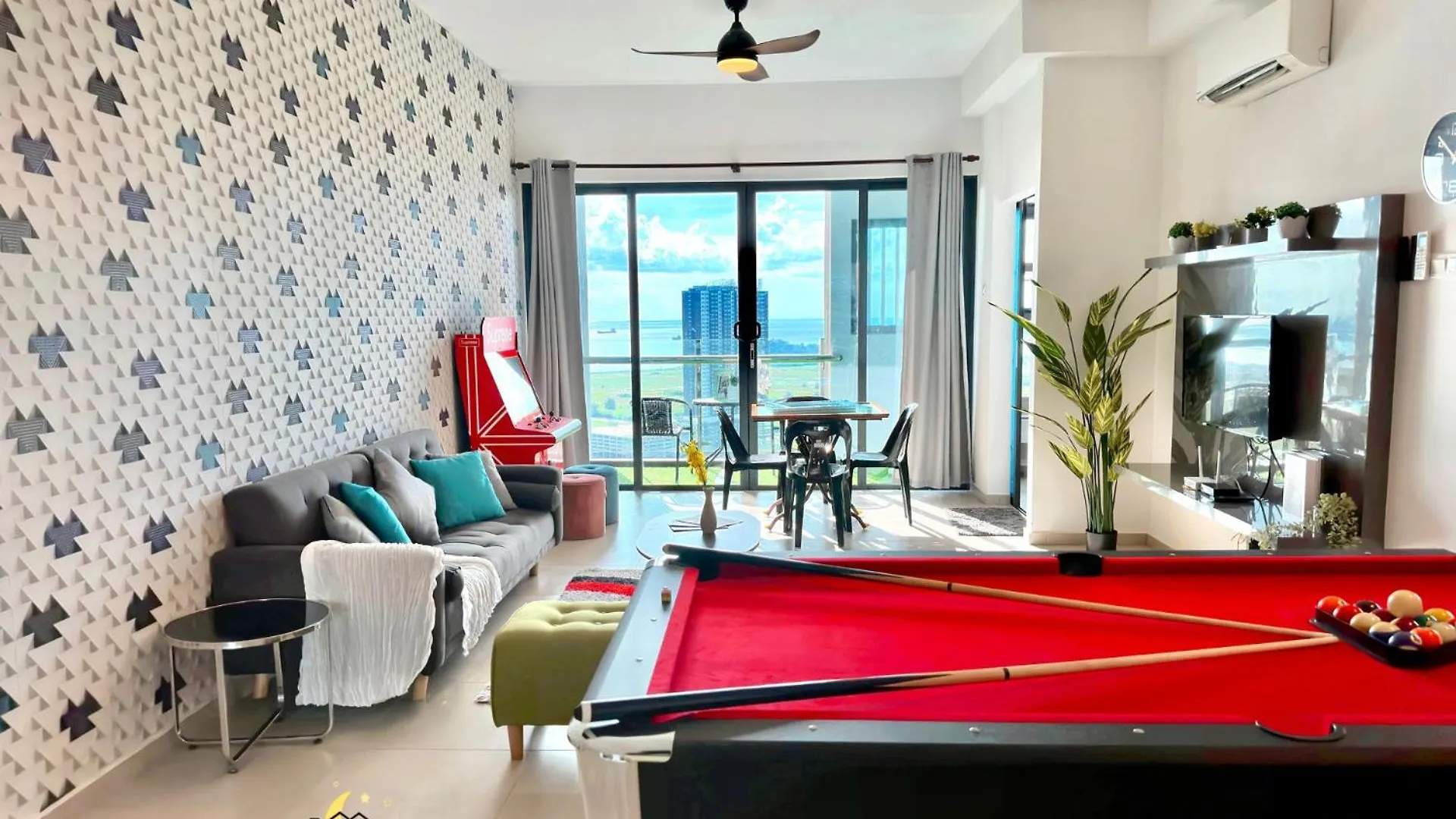 Atlantis Resindece Tvbox Video Game 5Min To Jonker Apartment Malacca Malaysia